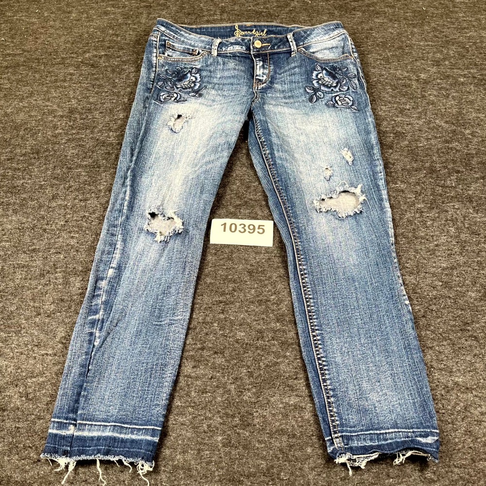 Soundgirl Straight Leg Jeans Womens 13 Blue Denim Floral Embroidered Distressed